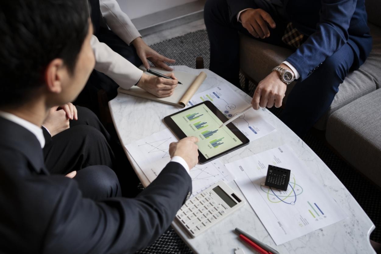 Outlet Design for Strategy